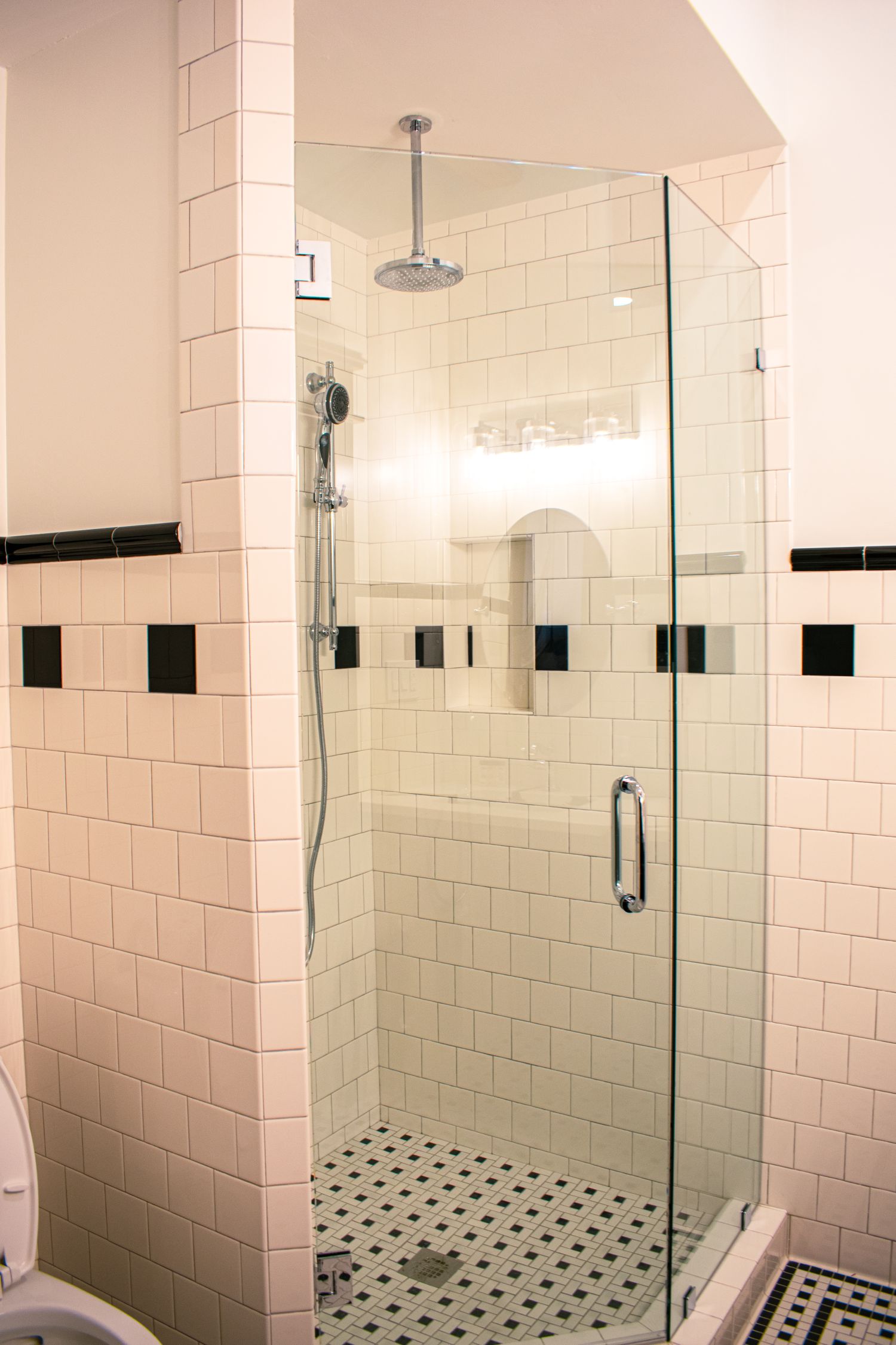 The Cooper Room - Unit 4 | Photo 2